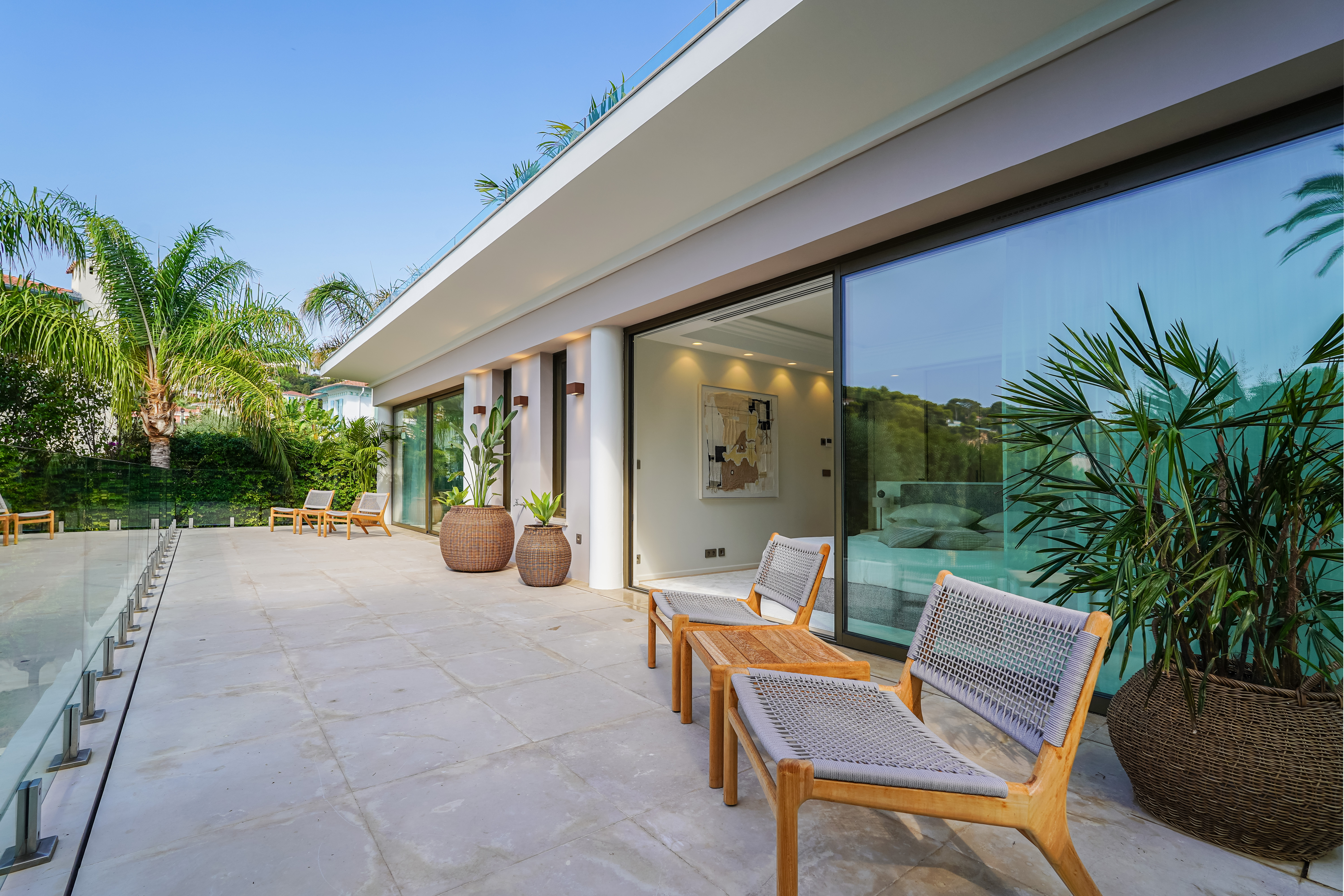 CO-EXCLUSIVITÉ - SAINT-JEAN-CAP-FERRAT - VILLA DE PRESTIGE
