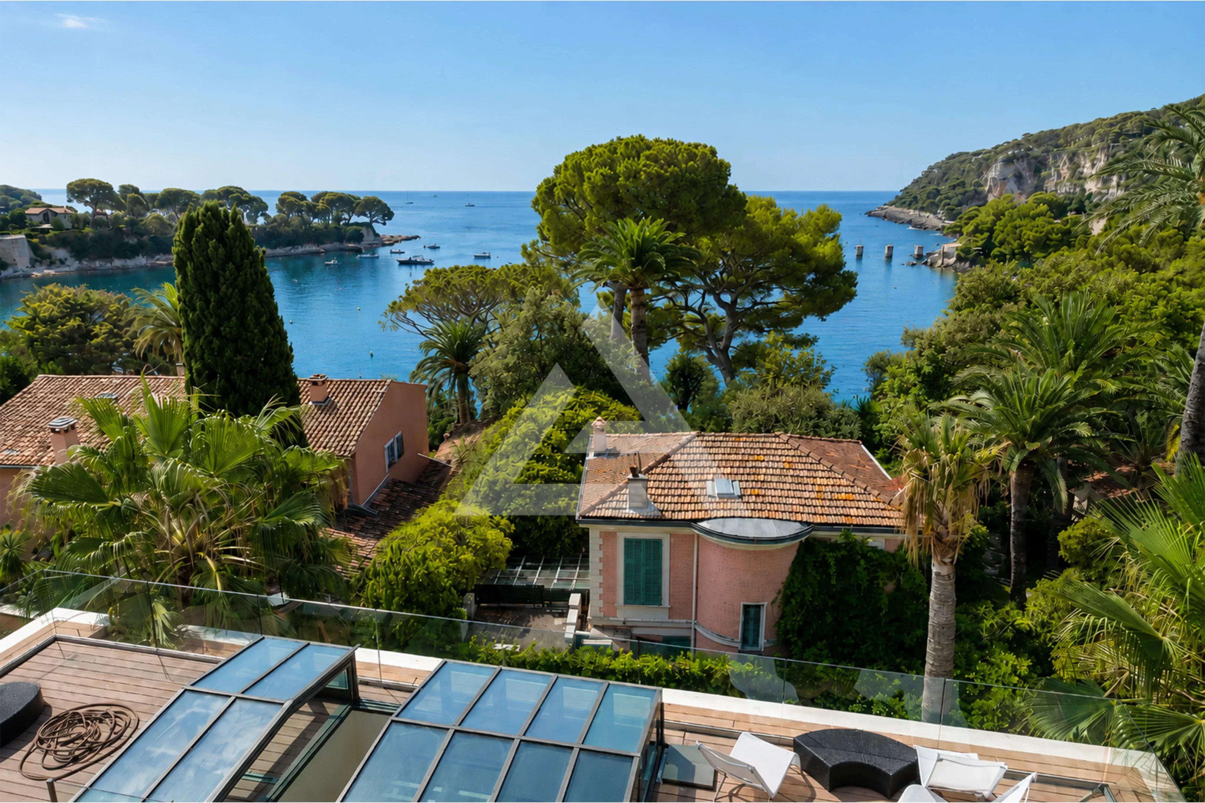CO-EXCLUSIVITÉ - SAINT-JEAN-CAP-FERRAT - PROPRIÉTÉ D’EXCEPTION