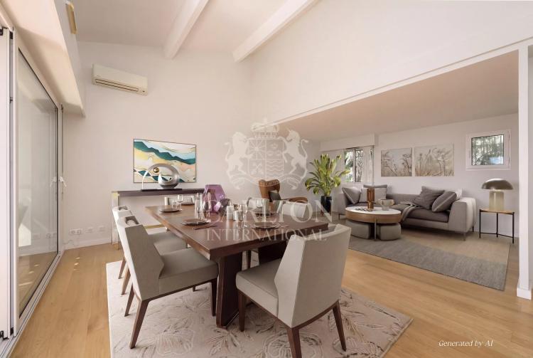Appartement-Villa Duplex avec vue panoramique sur la mer entre Nice et Villefranche-sur-mer