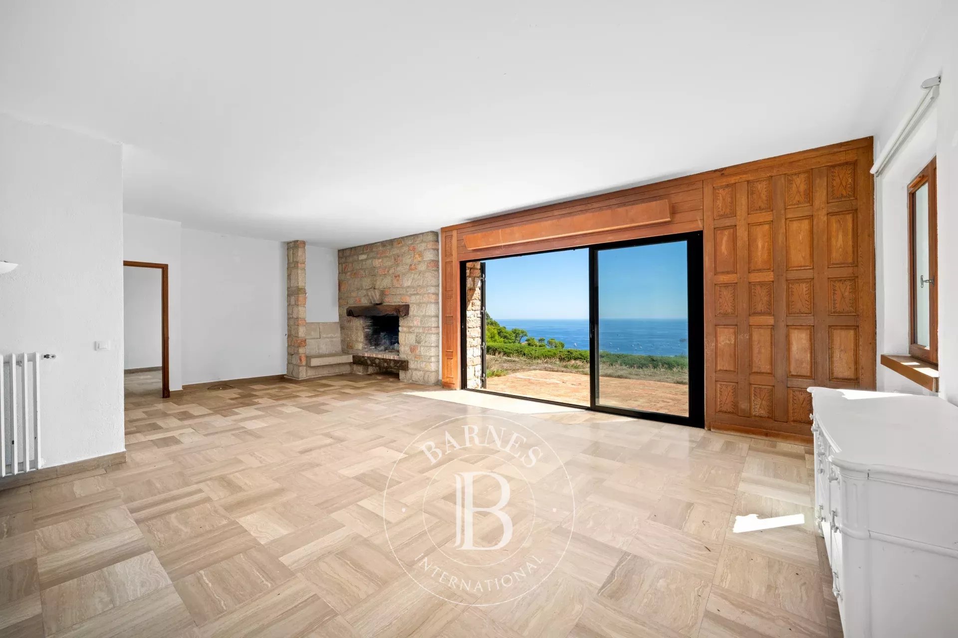 VILLEFRANCHE-SUR-MER - VINAIGRIER - TERRAIN 2 530 M² - VUE MER ET CAP-FERRAT