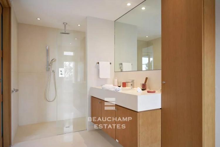 Villa 6 chambres avec vue mer et piscine sur le toit - Saint-Jean-Cap-Ferrat