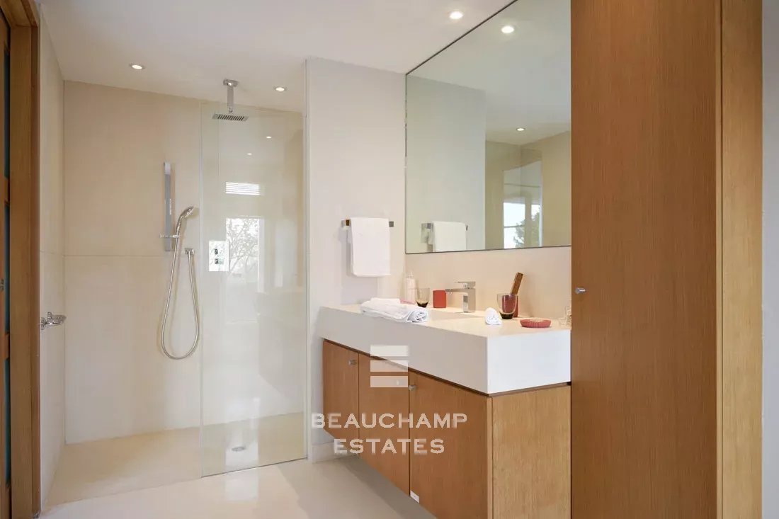 Villa 6 chambres avec vue mer et piscine sur le toit - Saint-Jean-Cap-Ferrat