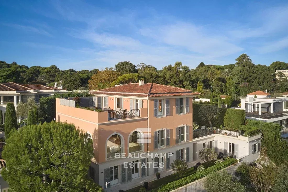 Villa 6 chambres avec vue mer et piscine sur le toit - Saint-Jean-Cap-Ferrat