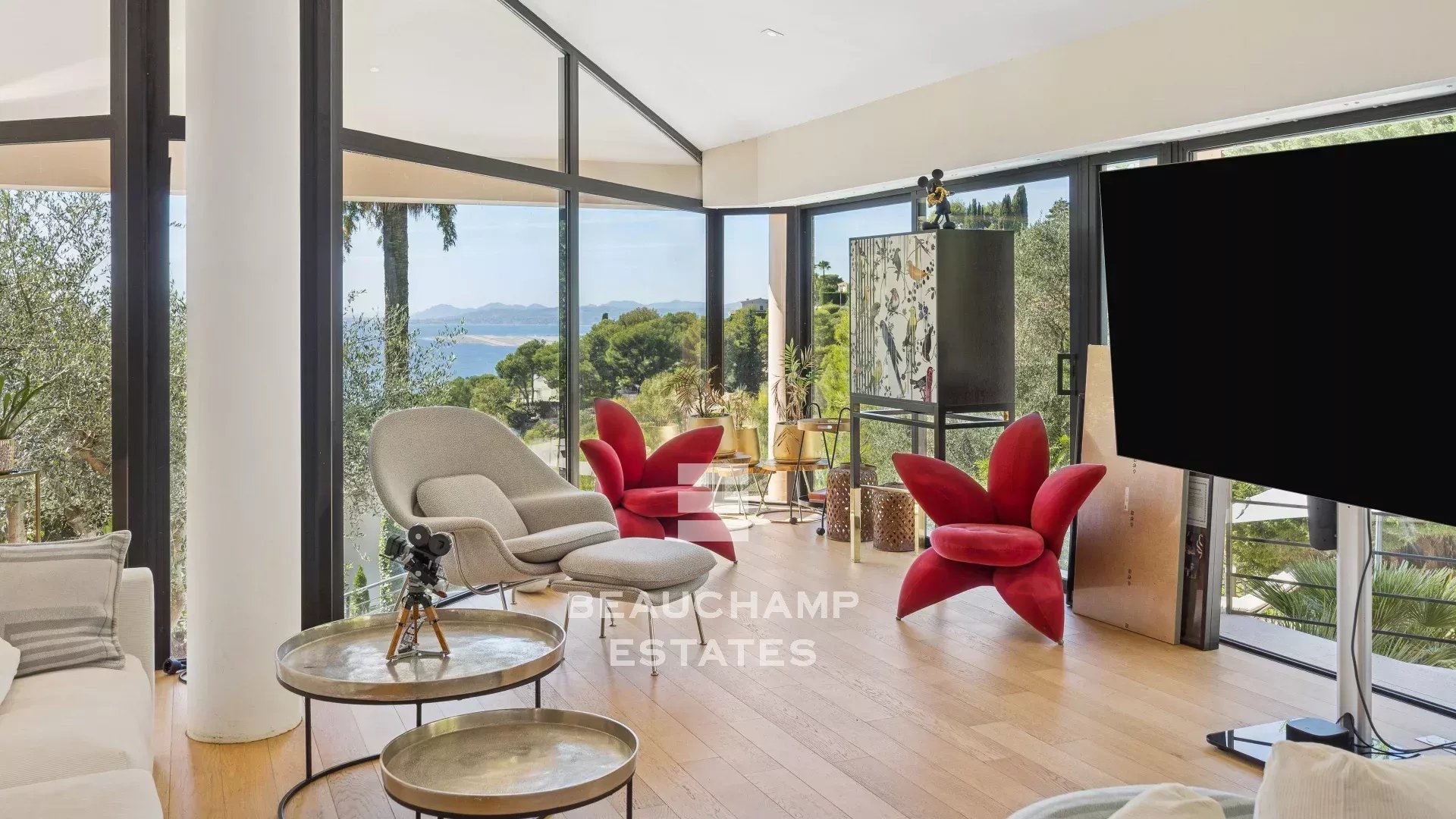 Exclusivité - Villa moderne dans un Domaine privé - Villefranche-sur-mer